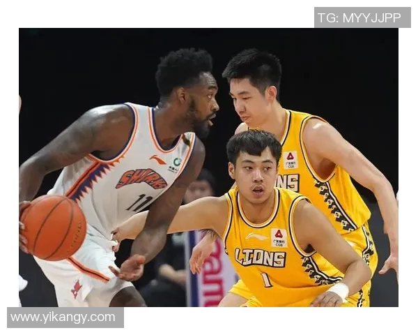 辽宁队将在5月1日迎战广东队，CBA季后赛揭开序幕火爆对决再上演